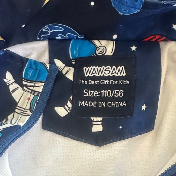 Wawsam rain coat Space Themed! - Picture 3 of 7